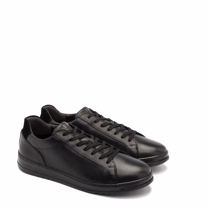 Jak dbać o buty sportowe, aby dłużej wyglądały jak nowe?