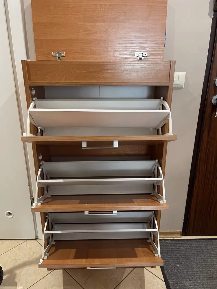 Jaka szafka na buty do przedpokoju?