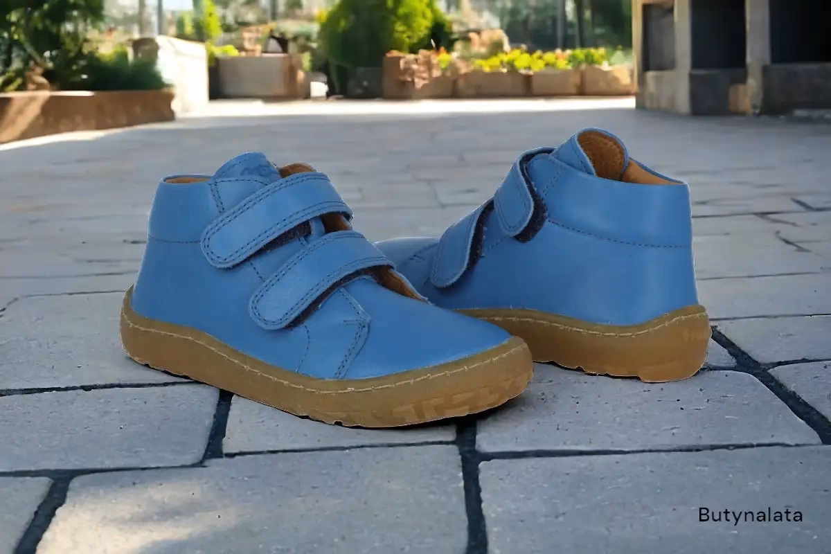 Jak zmierzyć szerokość stopy dziecka?