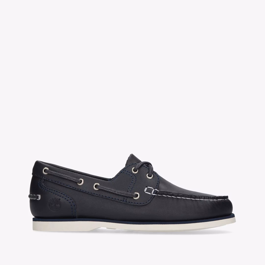 Buty żeglarskie damskie – jakie wybrać?