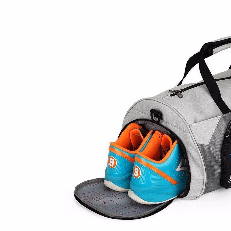 Jak wybrać torbę sportową?